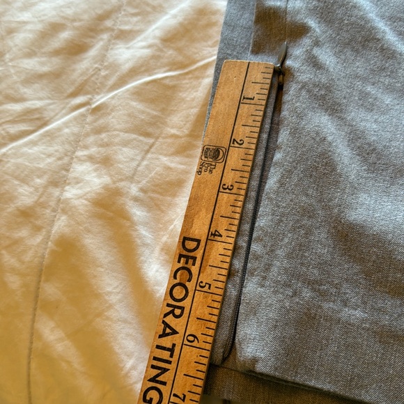 Ann Taylor Medium Grey Pants size 4. Cotton/Rayon/Spandex blend. - Picture 10 of 12